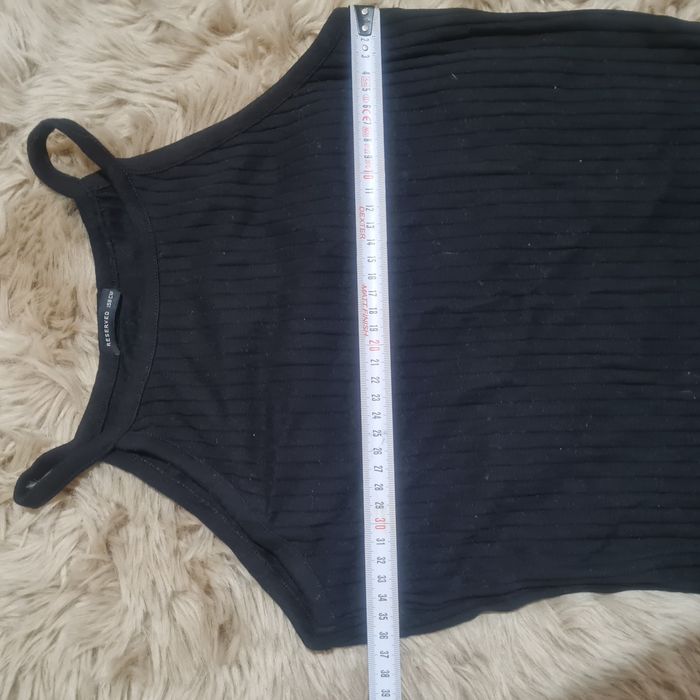 Reserved czarna sukienka dekolt halter prążkowana mini XS