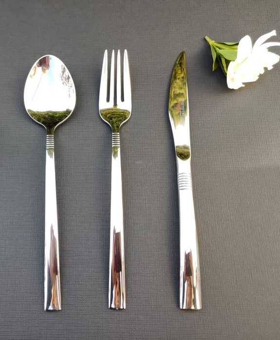 Faqueiro elegante com 130 Peças em Inox - Cristema - Caixa  Cartão