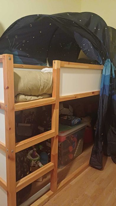 Cama IKEA Kura, criança  semi-novo