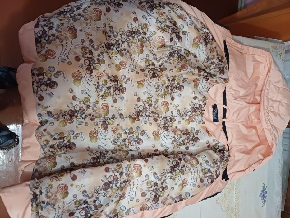 Курточка для  дівчини