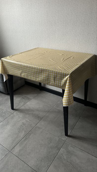 продам стіл кухоний