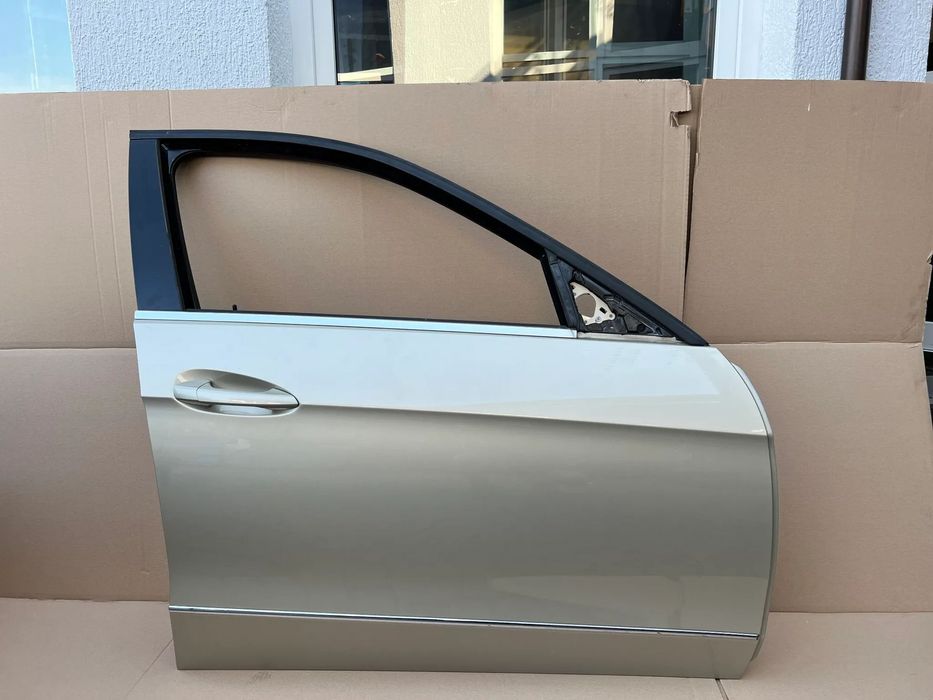 MERCEDES W212 E212 PRZEDNIE PRAWE DRZWI
