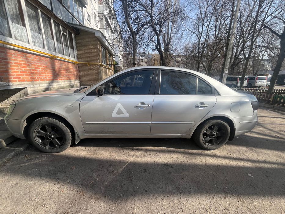 Хюндай Соната 2.0 бенз газ