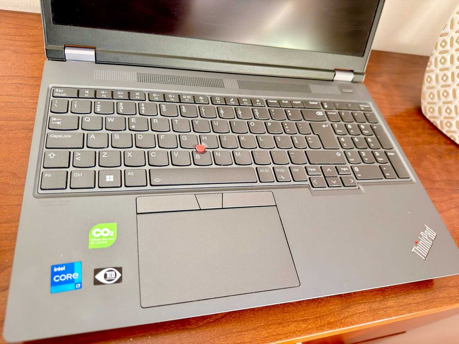 Lenovo ThinkPad P16|i7-12800HX 16+24Cores/64G Ram/SSD 2TB/RTX A2000 8G
