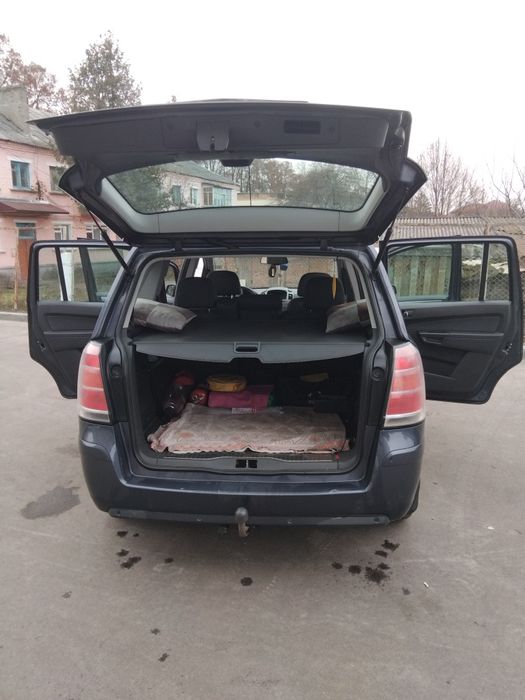 Опель Зафира 1.6 бенз.