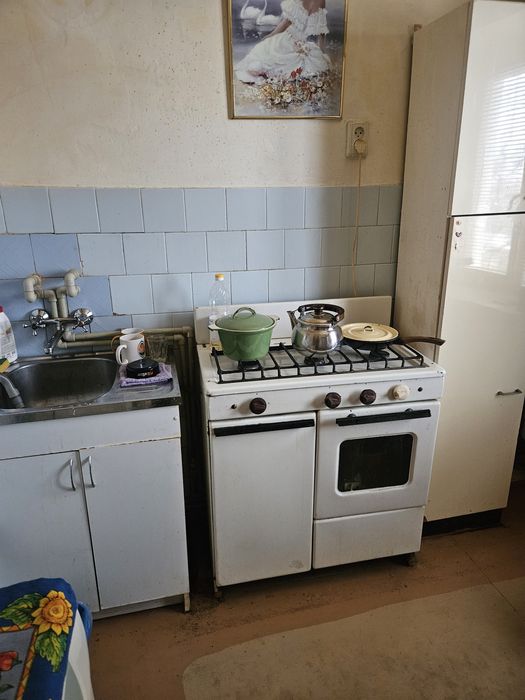 Сдаю 2к квартиру на Досааф  с Агв