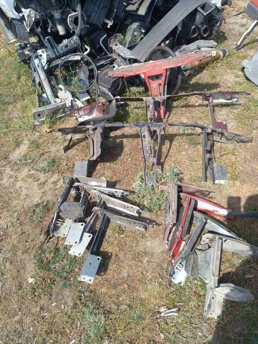 Трапеція дворніків Audi 80 b3 b4 бампер КПП слопідйомнік телевізор