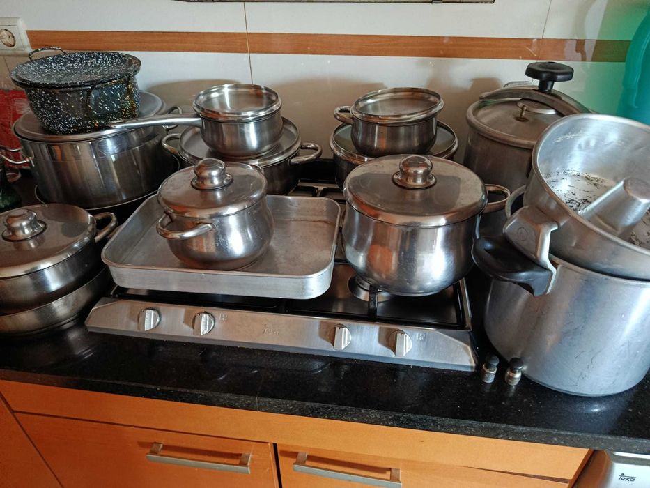 Conjuntos de utensílios de cozinha