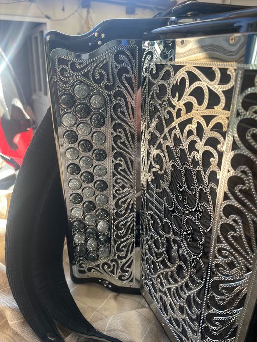 Vendo Concertina da Famosa Marca Dinobafetti