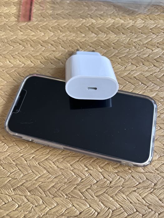 Oryginalna ładowarka Apple 20W używana w dobrym stanie!