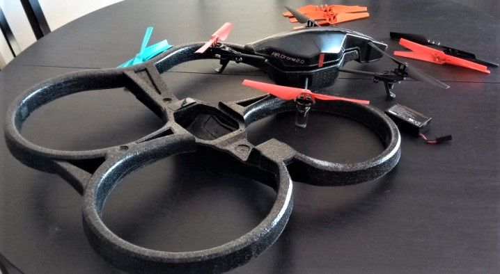 Drone Parrot Ar. Drone 2.0 Power Edition + Extras
