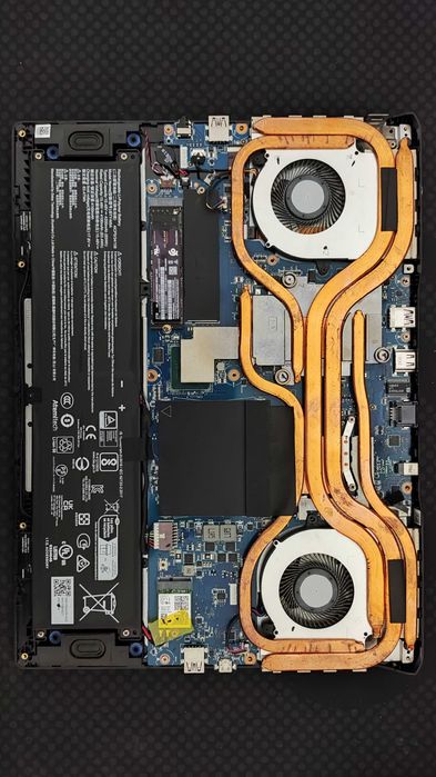 MSI Sword 16" - i7 14700HX