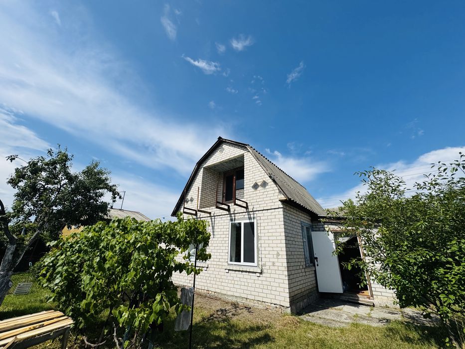 Продаж дачного будинку у садовому товаристві поруч з селом Благодатне, 25 км від м. Черкаси