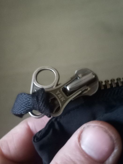 Продам мужской пуховик оригинал . Fred Perry