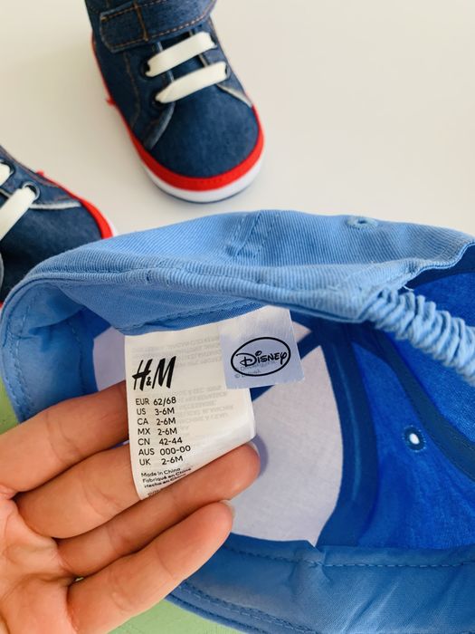 Czapeczka H&M 62/68 i buciki niechodki Cool Club 18