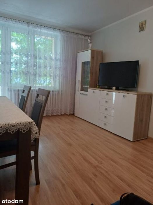 Przytulne mieszkanie z balkonem w Łukowie