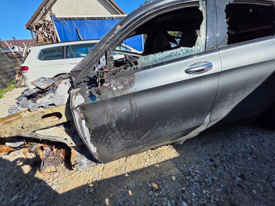 Drzwi lewy przód przednie lewe mercedes GLC w253 c253 coupe
