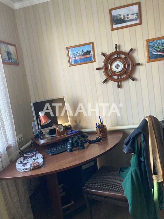 Двухэтажный дом в селе Крыжановка. 250 м от моря