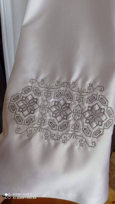 Плаття до причастя