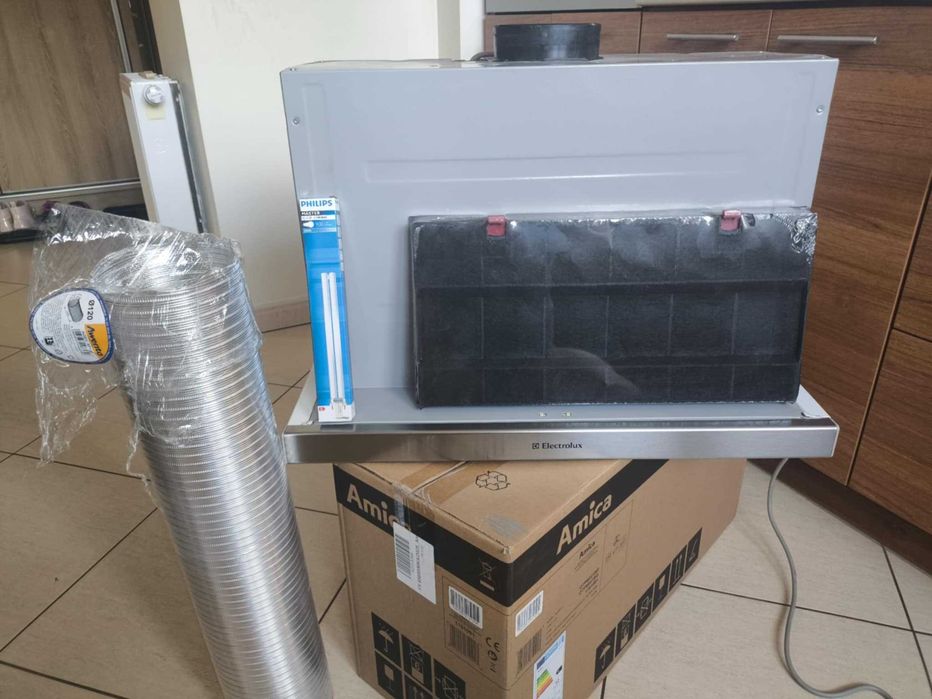 Okap teleskopowy ELECTROLUX EFP636X +akcesoria - brak filtrów tłuszczu