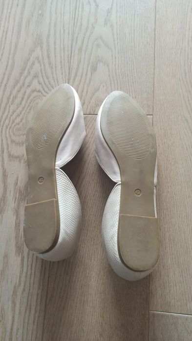 Eleganckie baleriny Even&Odd beżowe, r. 42 - idealne na szerszą stopę!