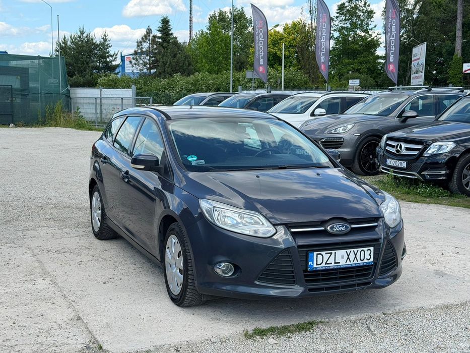 Ford Focus Mk3  1.6 Benzyna/2011 rok/Raty/Klima/isofix/Zadbany/Zamiana