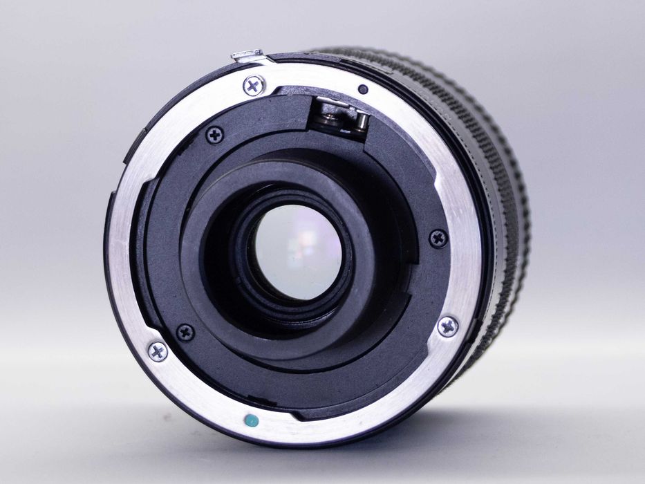 Tamron Adaptall-2 159A 28-70mm F3.5-4.5 + gratis