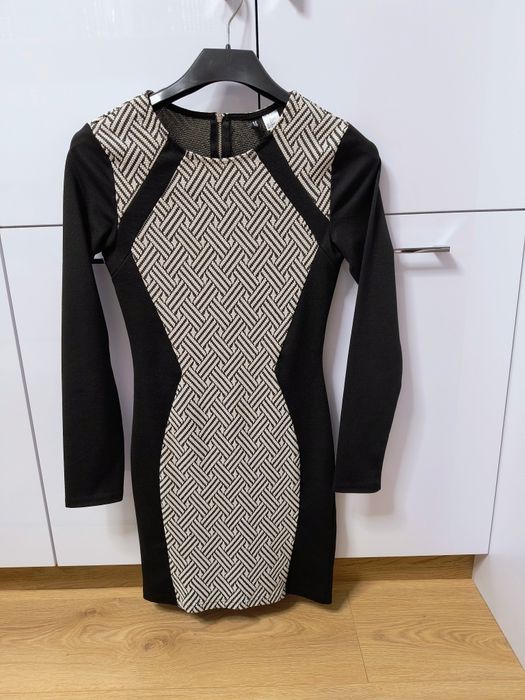Elegancka, czarno-biała sukienka - S/36