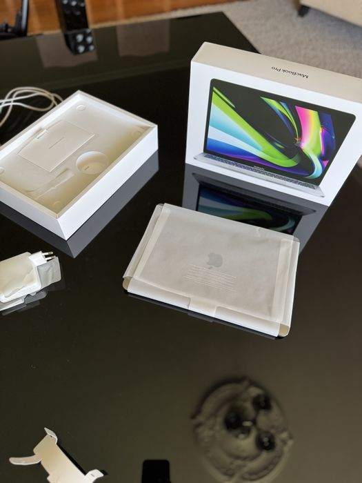MacBook Pro 13 M2 512Gb SSD 2023