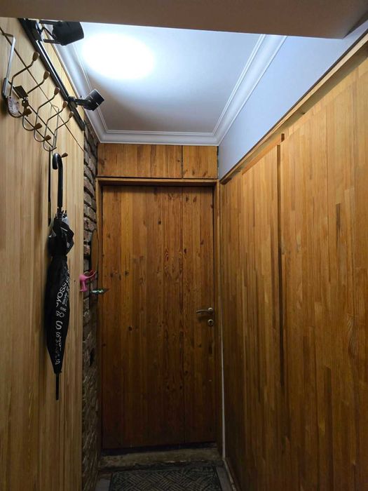 Продам 1  к кв Канатная /Базарная Центр