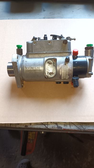 Pompa paliwa wtryskowa mf 235 255 133 135 145,ursus 3p 3p