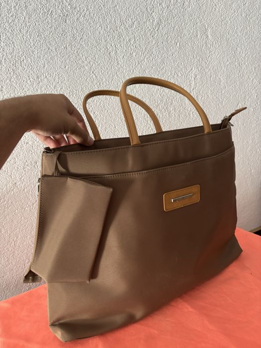 Mala David Jones Castanha