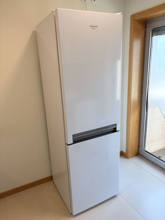 Frigorífico combinado - HotPoint