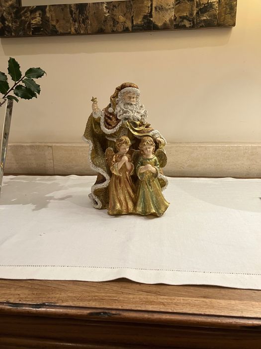 Pai Natal com anjos