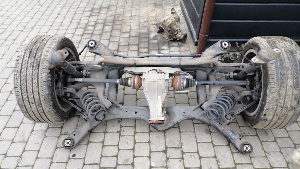 Задня балка Audi a6 c7 4g quattro