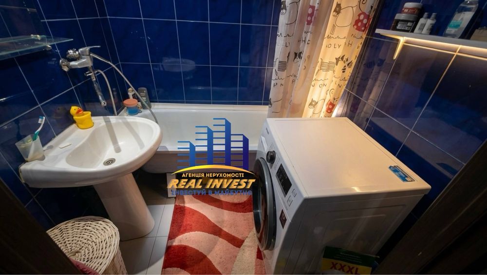Продам 4-кімнатну квартиру у місті Самар