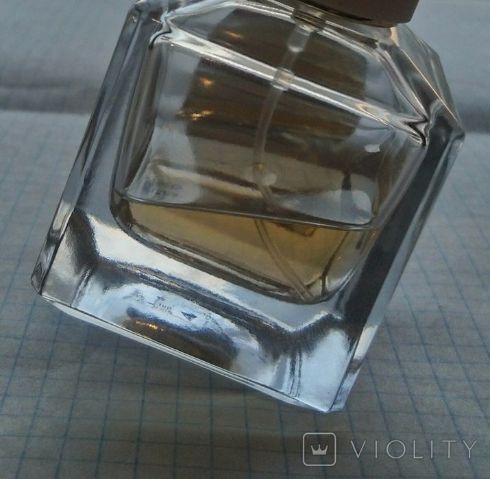 Парфуми   Laura ...