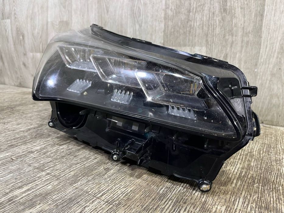 Фара передняя правая Lexus NX 1 / 2014 2015 2016 2017 г.