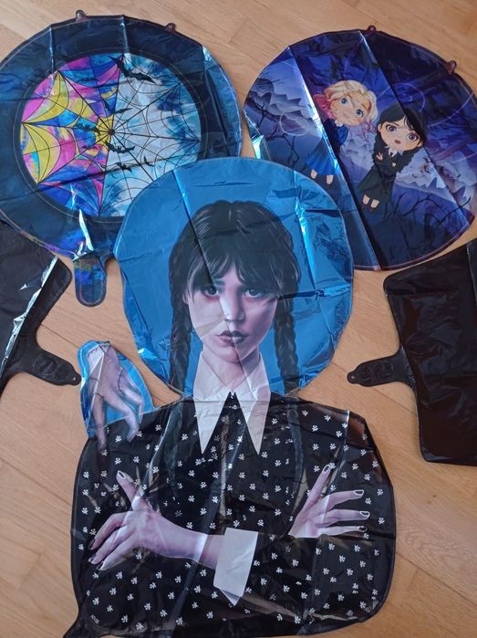 Conjunto aniversário Wednesday Balões+Faixa