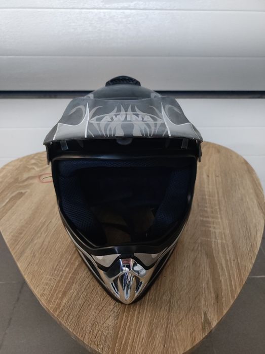 Kask  Awina Kross rozmiar 46-47