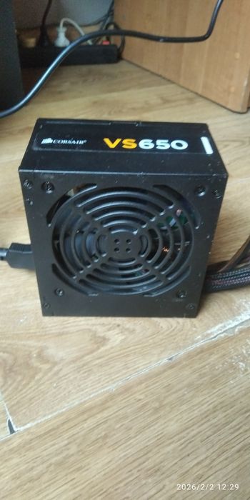 Corsair 650W (Zasilacz do komputera)