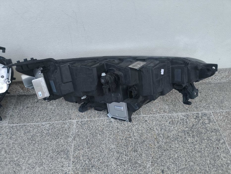 Renault Megane IV faróis