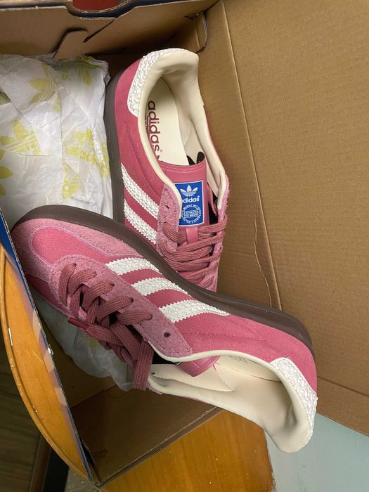 Adidas Piłka Ręczna Spezial Retro Różowa Czarna