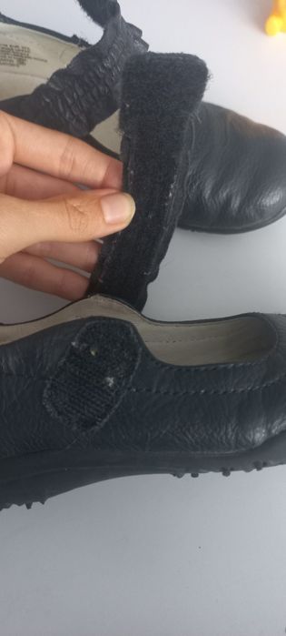 Agranatowe lakierki eleganckie buty dla dziewczynki 27. 5