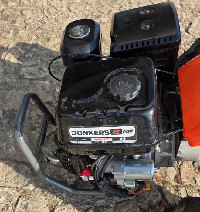 Motocultivador Donker's de 15 HP