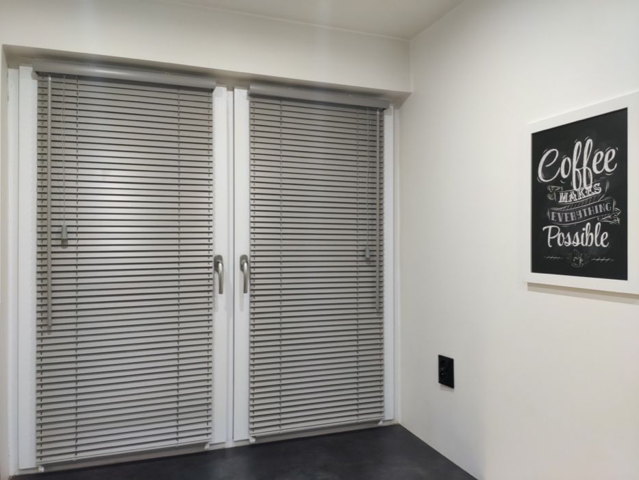 ŻALUZJE DREWNIANE BASSWOOD 25mm lub 50 mm Na wymiar. Wrocław