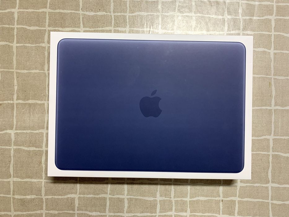 MacBook Neo 256GB / 8GB RAM – Índigo (NOVO e SELADO)