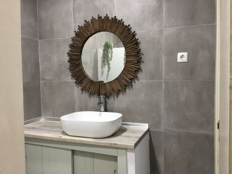 Arrendo apartamento t1 mobilada e cozinha equipada.