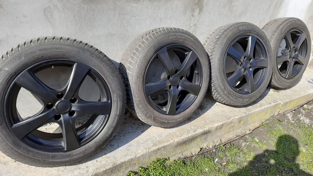 Дискі R17 nissan renault резина goodyear 205 60 r17