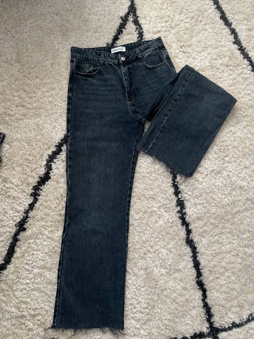 Темно-сині джинси